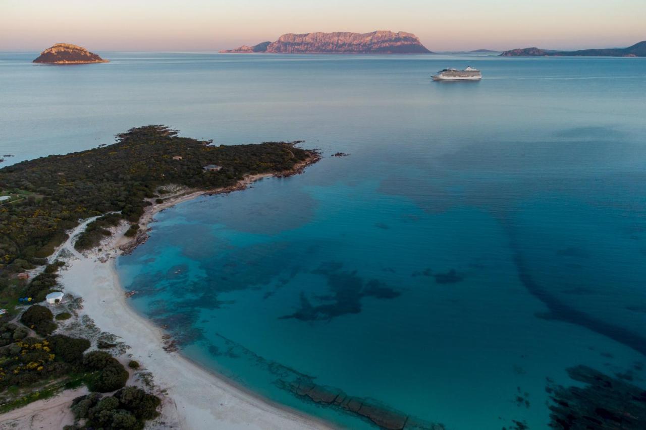 Spiaggia Bianca Pedra Rosa - Your House In Sardinia Golfo Aranci Exterior foto